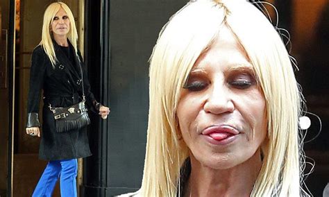 donatella versace no makeup.